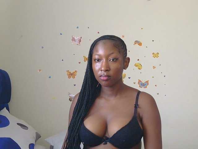 KittyKissess