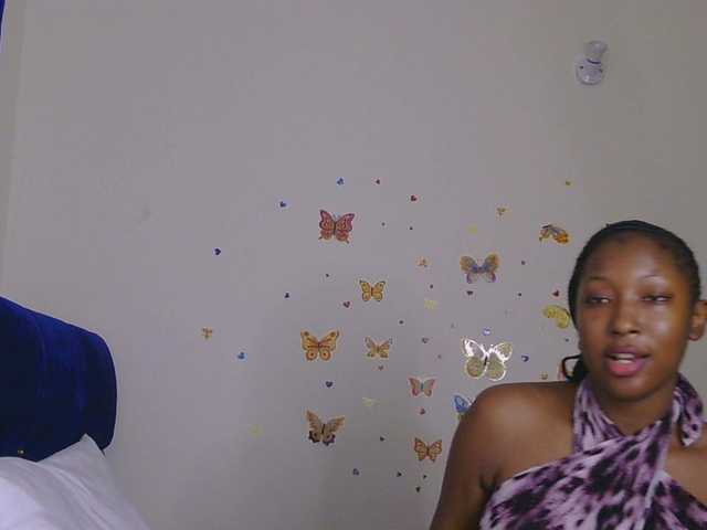 KittyKissess