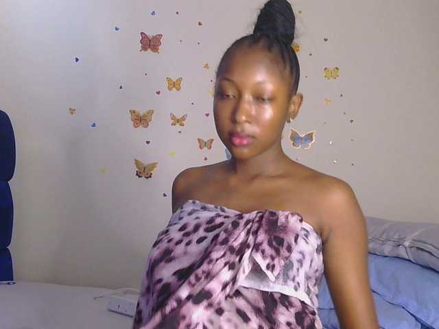 KittyKissess's BongaCams show and profile