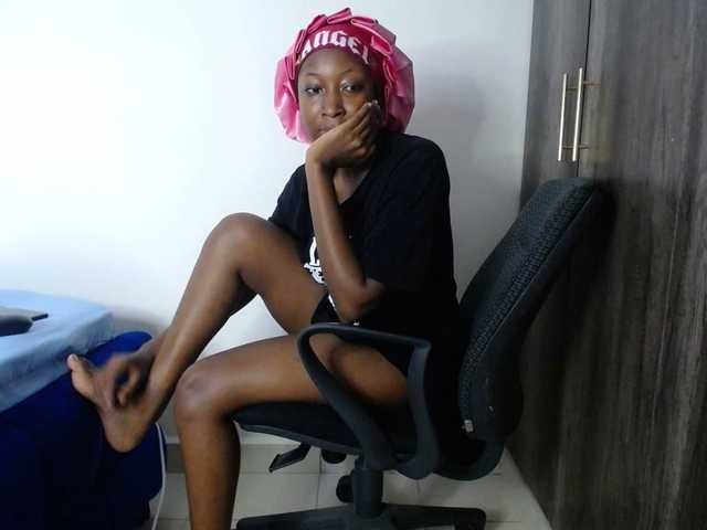 KittyKissess