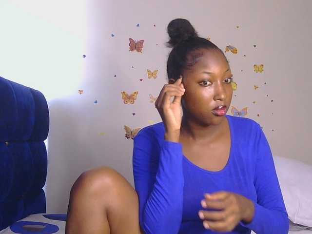 KittyKissess