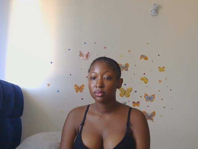 KittyKissess