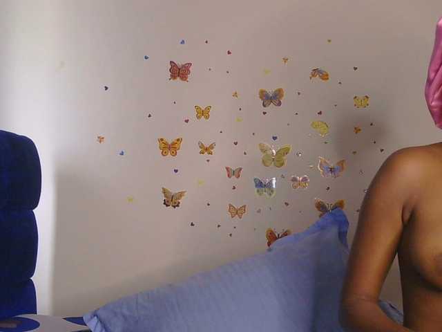 KittyKissess