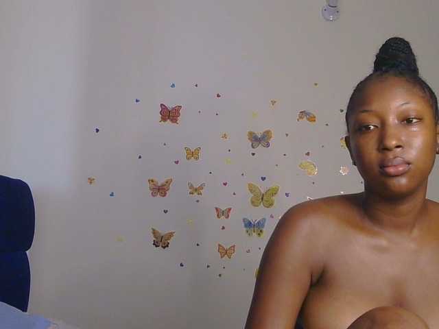 KittyKissess's BongaCams show and profile