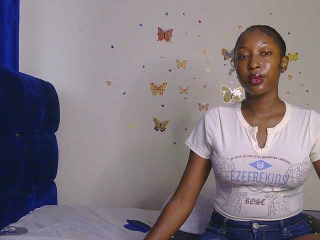KittyKissess