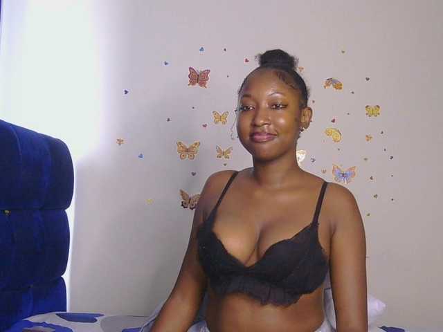 KittyKissess