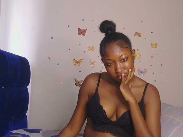 KittyKissess