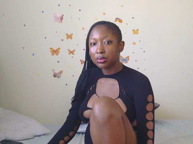 KittyKissess