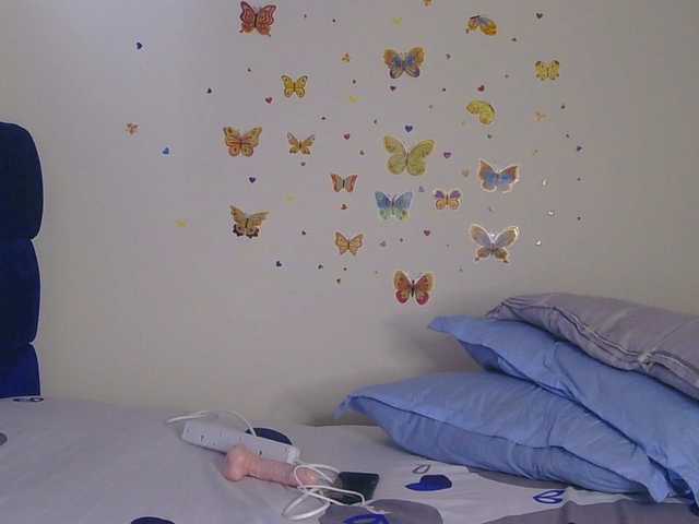 KittyKissess's BongaCams show and profile