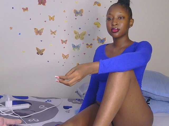 KittyKissess's BongaCams show and profile