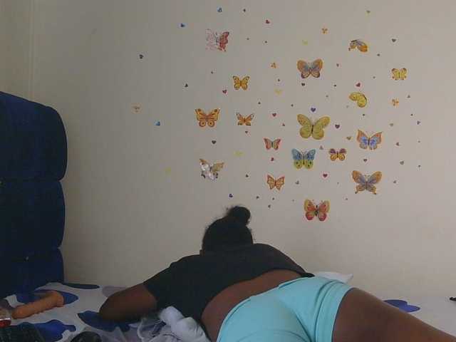 KittyKissess