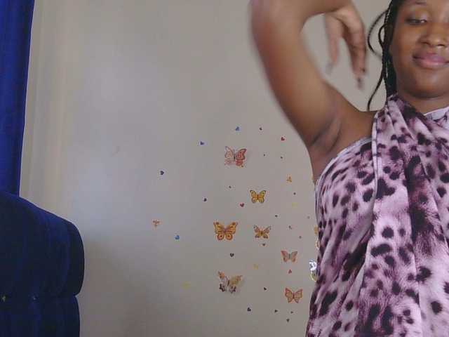 KittyKissess