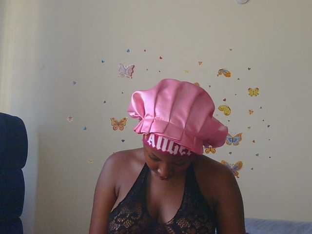 KittyKissess