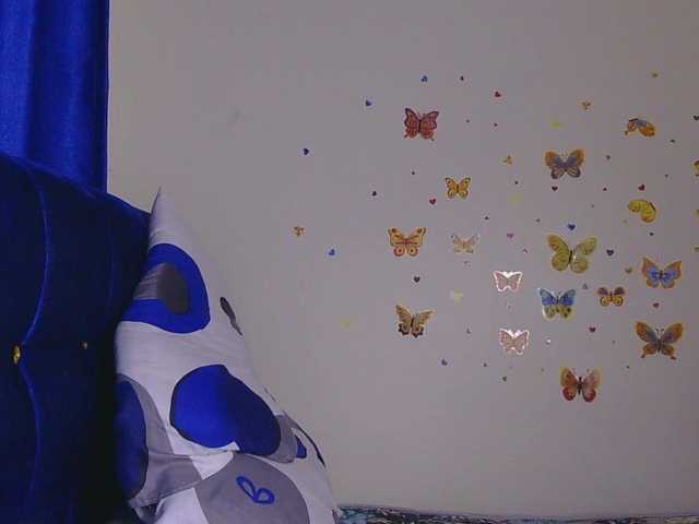 KittyKissess