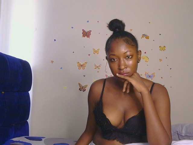 KittyKissess