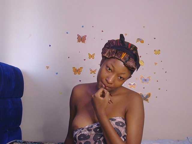 KittyKissess