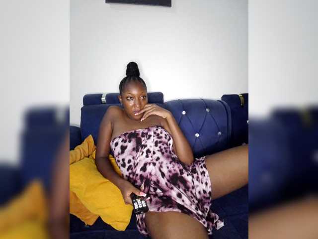 Preview of kittykissess