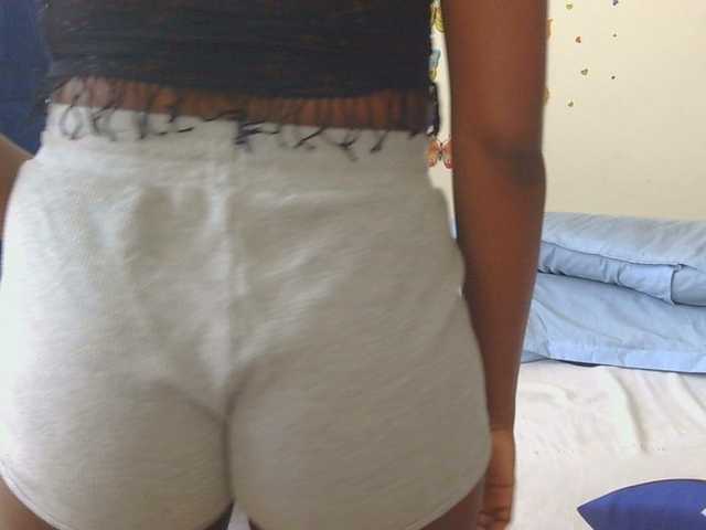 KittyKissess