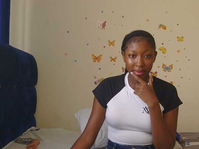 KittyKissess