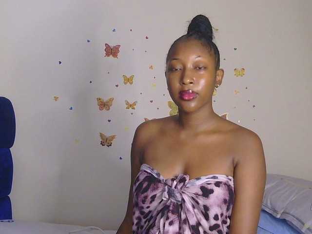 KittyKissess's BongaCams show and profile
