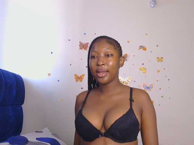 KittyKissess