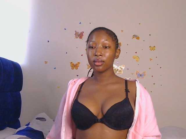 KittyKissess