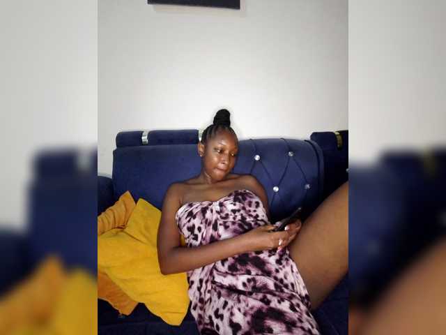 KittyKissess's BongaCams show and profile