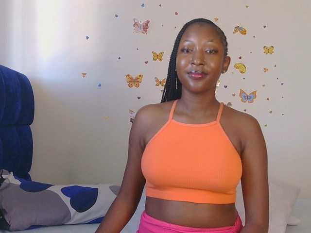 KittyKissess
