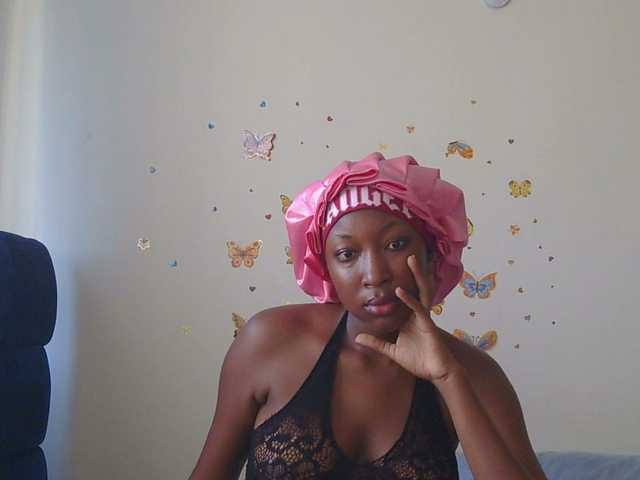 KittyKissess