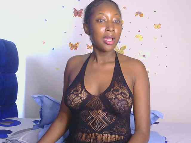 KittyKissess