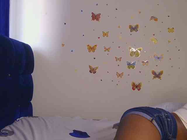 KittyKissess