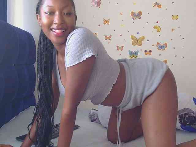 KittyKissess