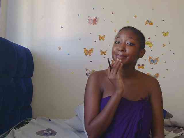 KittyKissess