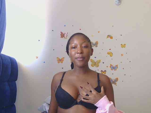 KittyKissess