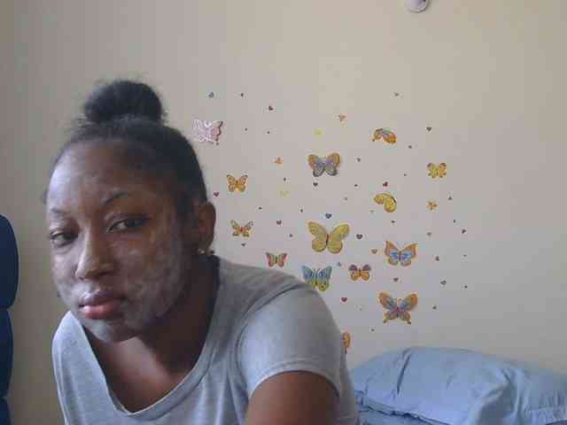 KittyKissess