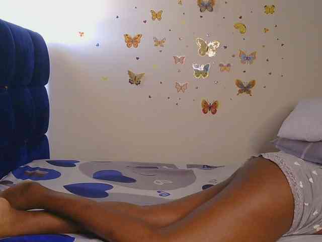 KittyKissess