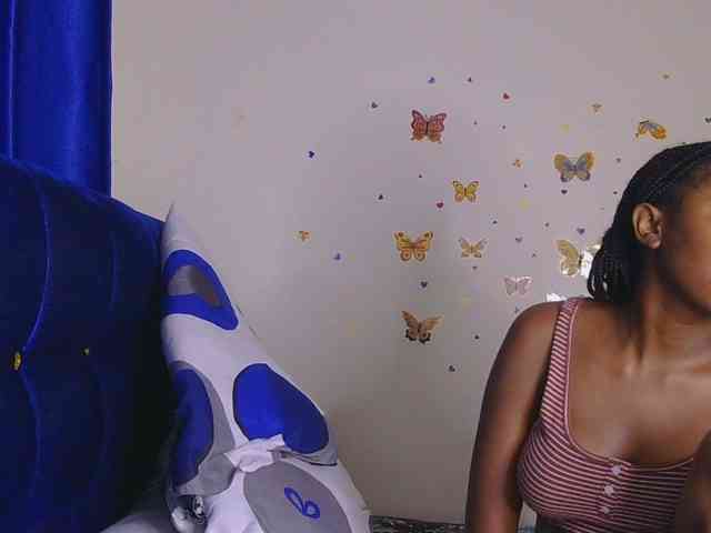 KittyKissess