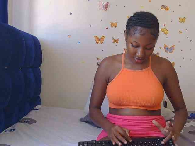 KittyKissess