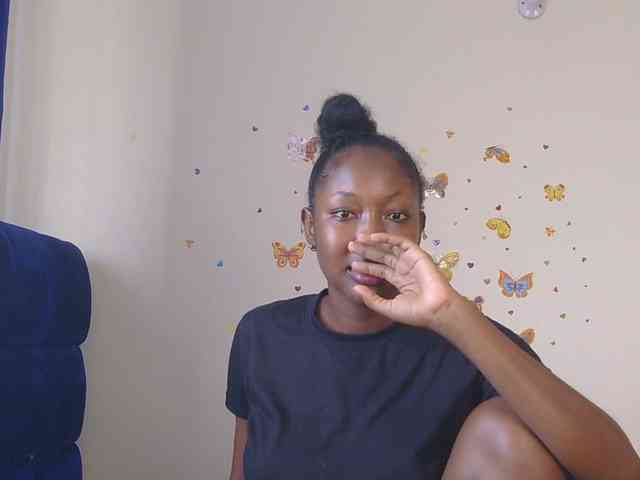 KittyKissess