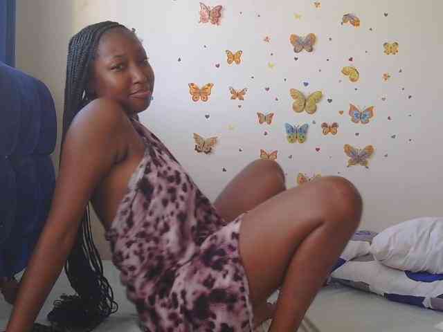 KittyKissess