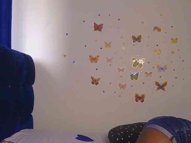 KittyKissess