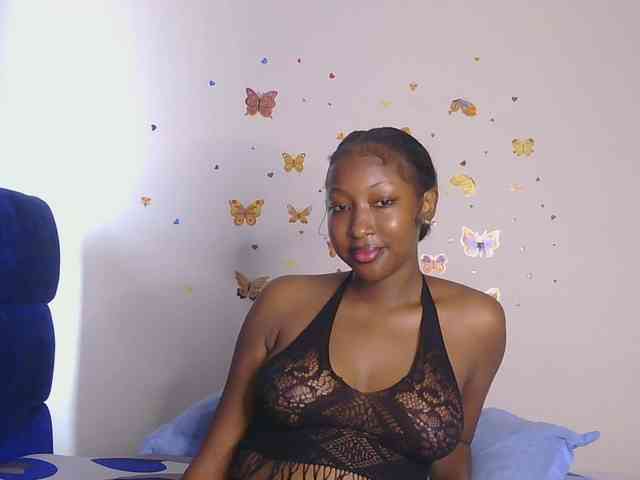 KittyKissess