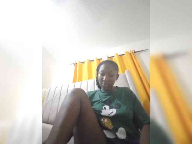 KittyKissess webcam