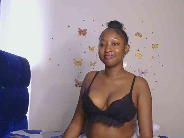 KittyKissess