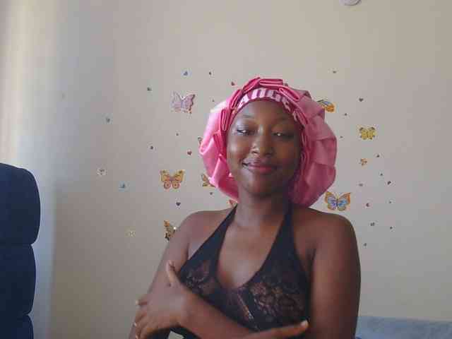 KittyKissess