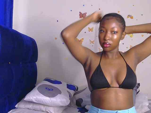 KittyKissess