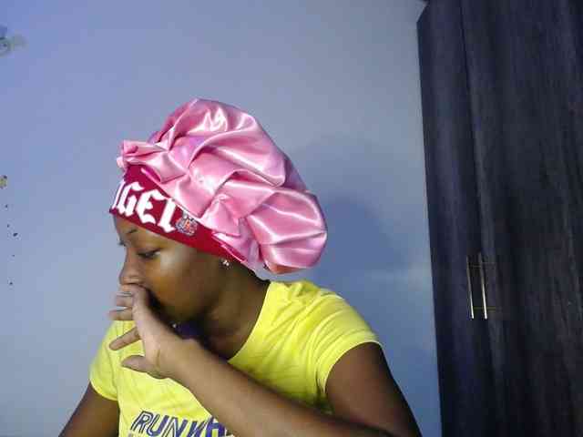 KittyKissess