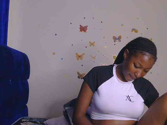 KittyKissess