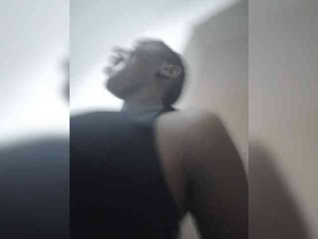 KittyKissess webcam