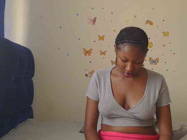 KittyKissess